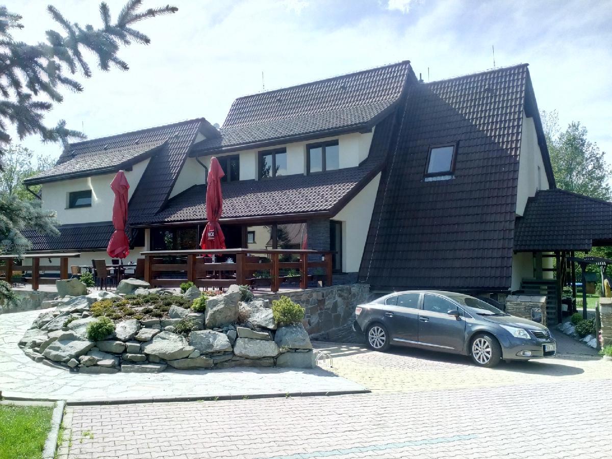 Penzion Reva Jablunkov Bagian luar foto